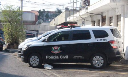 Policia investiga caso em que homem levou tiro no rosto dentro do trabalho em São Roque